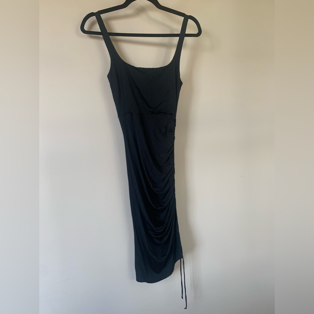 FREE PEOPLE INTIMATELY BLACK “ALL NIGHT BODYCON SLIP” IN SIZE XS
